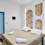 Andros Tierra Διαμέρισμα Μπατσί